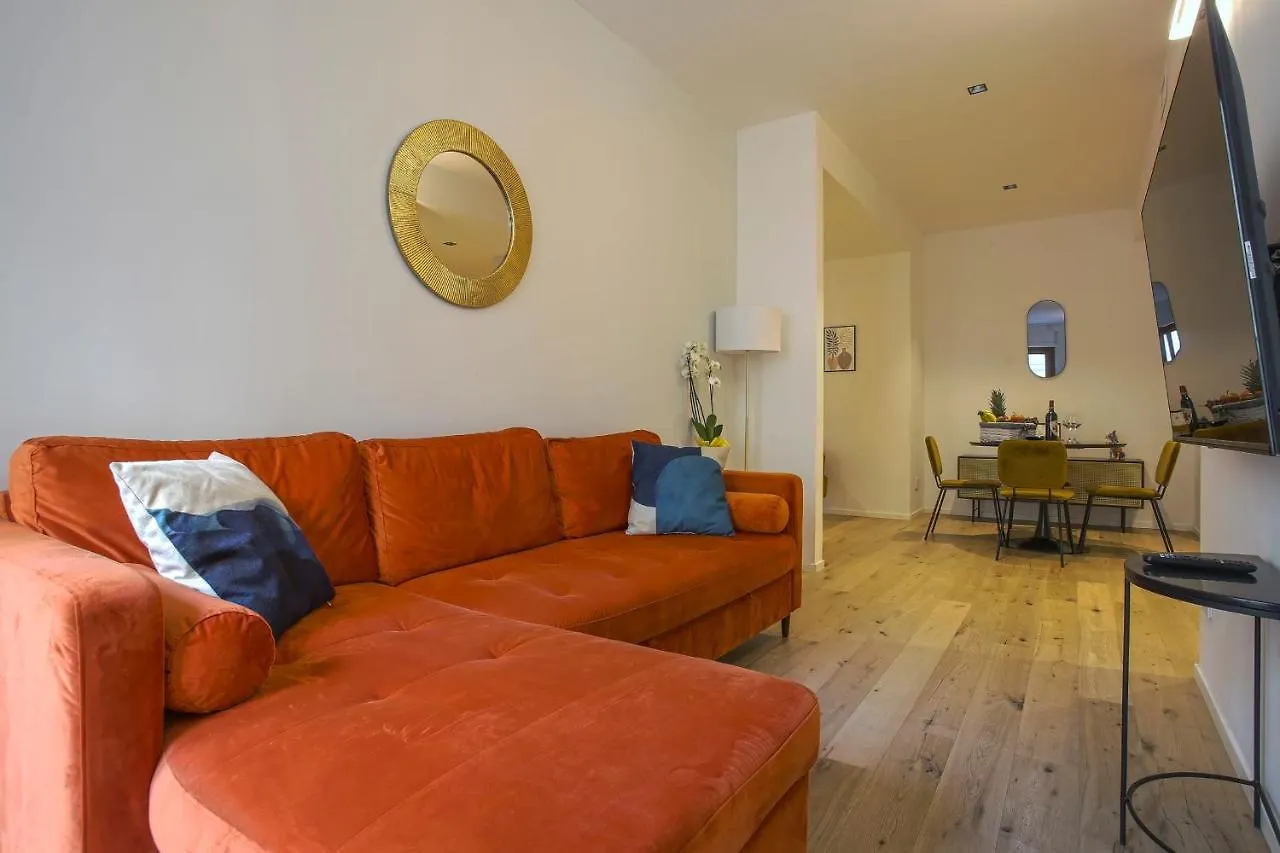 Milan Lux Apartment-Hosted By Sweetstay İtalya